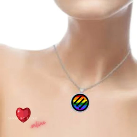 Three Arrows LBGTQ Peaceful Protest Necklace - Picture 4 of 9
